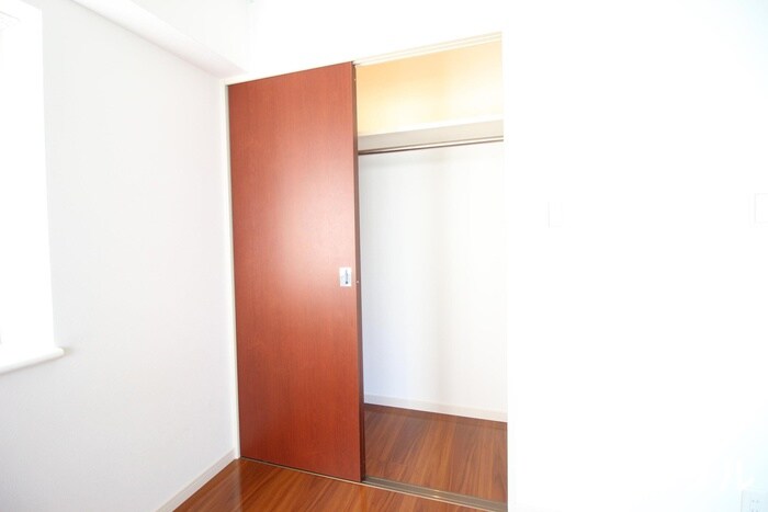 ヴィラ博丈下川端の物件内観写真