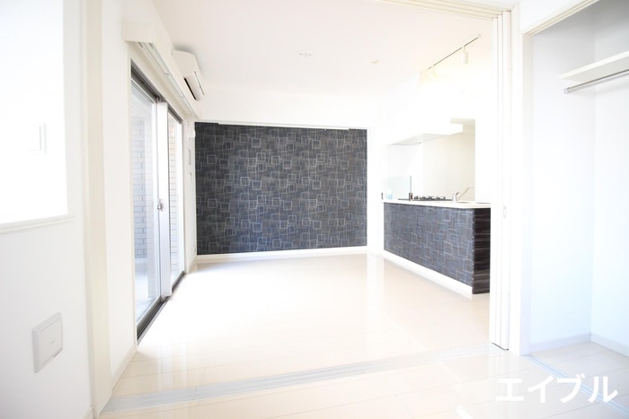 ヴィラ博丈下川端の物件内観写真