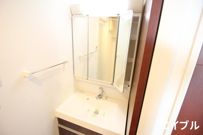 ヴィラ博丈下川端の物件内観写真