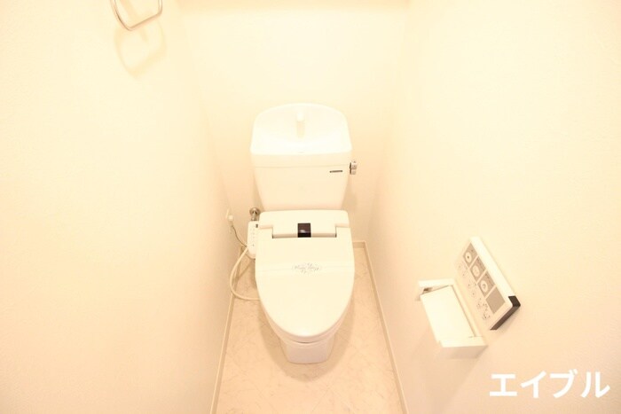 ヴィラ博丈下川端の物件内観写真