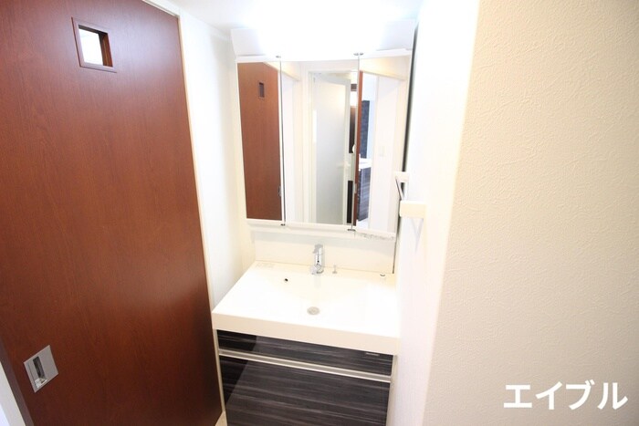 ヴィラ博丈下川端の物件内観写真