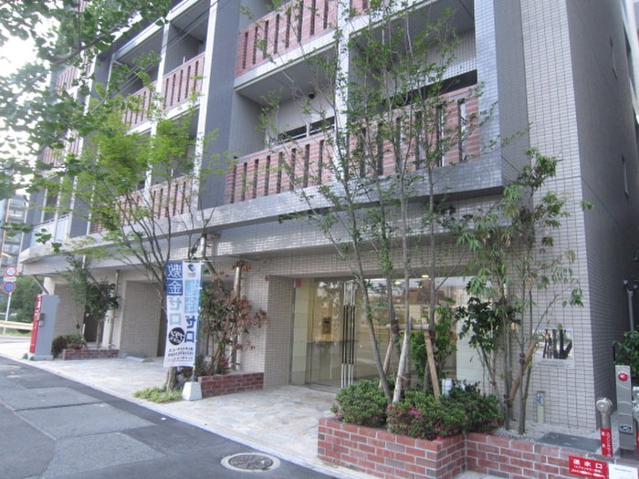 ｻｳﾞｫｲｵｰｻｰｽﾞﾌﾟﾚｲｽ（1107）の物件外観写真