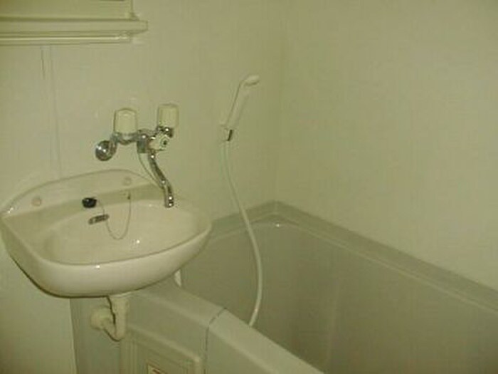 第６マルヤビル箱崎の物件内観写真