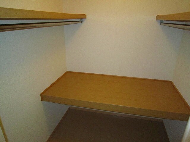 ヴィルヌ－ブの物件内観写真