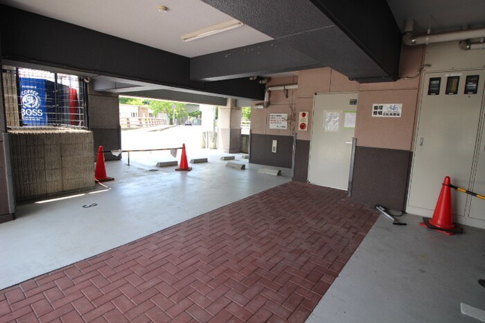 マリナガーデン香椎の物件外観写真