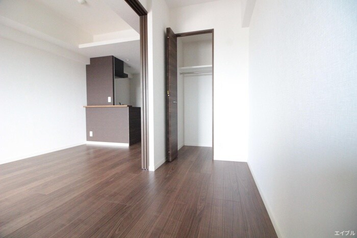 ｸﾞﾗﾝﾌｫｰﾚ千早ﾏｰｸｽｸｴｱｳｴｽﾄｳｲﾝｸﾞの物件内観写真