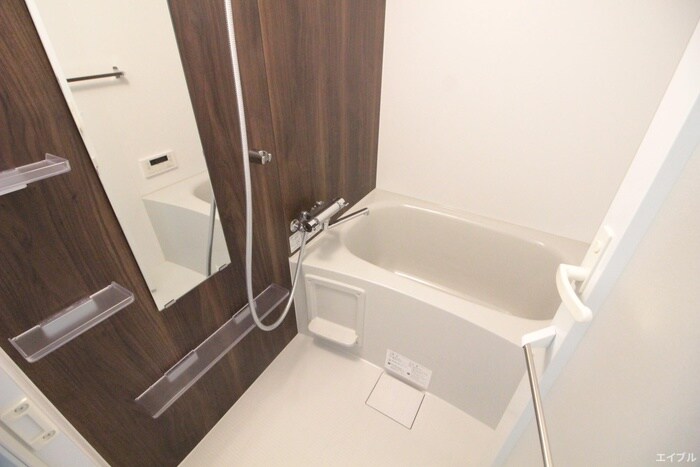 ｸﾞﾗﾝﾌｫｰﾚ千早ﾏｰｸｽｸｴｱｳｴｽﾄｳｲﾝｸﾞの物件内観写真