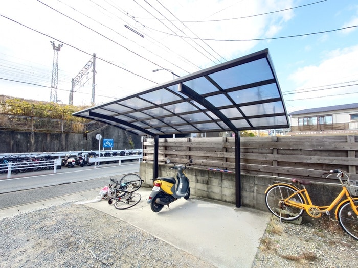 メイワコンチネンタルの物件外観写真