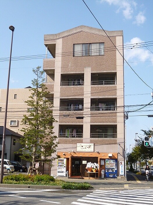 イーストＴ＆Ｍの物件外観写真