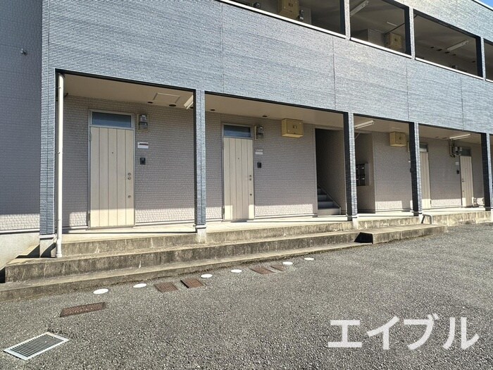 フェリ－チェ原町の物件外観写真