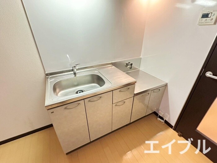 フェリ－チェ原町の物件内観写真