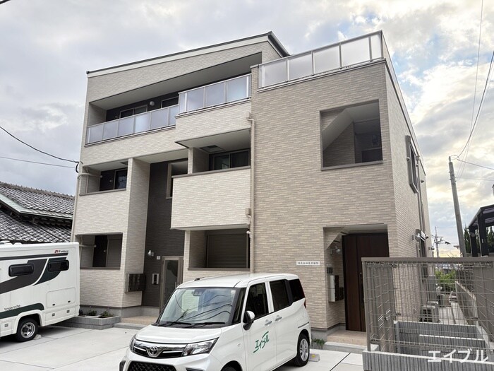 クレール友泉の物件外観写真