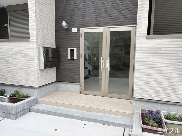 クレール友泉の物件外観写真