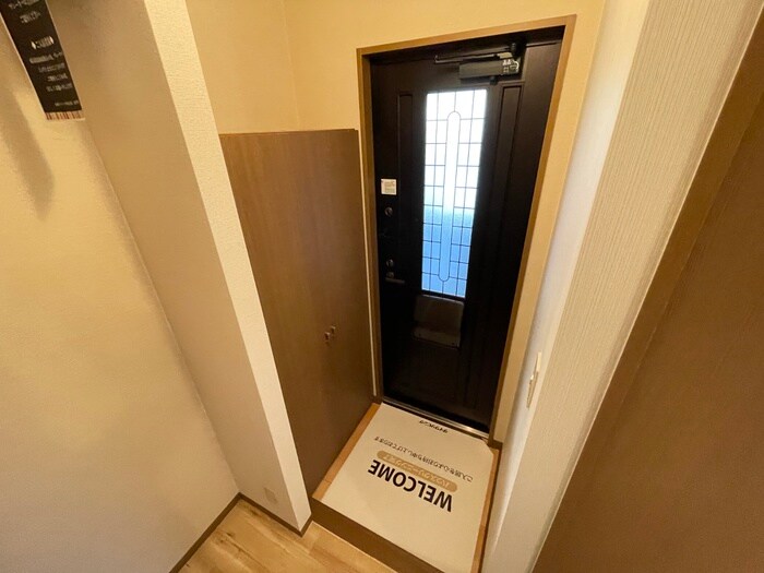 フローラ湯川Ａ棟の物件内観写真