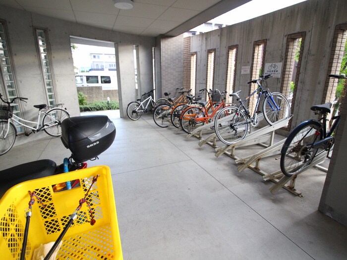 サンプラスパⅡの物件外観写真