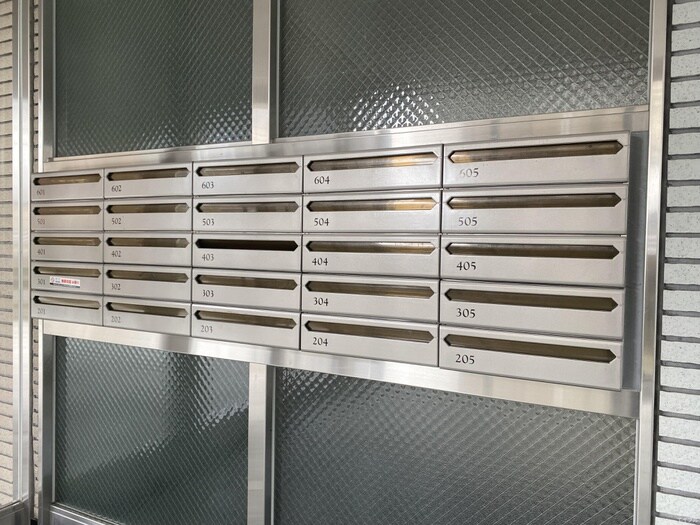 サンプラスパⅡの物件外観写真