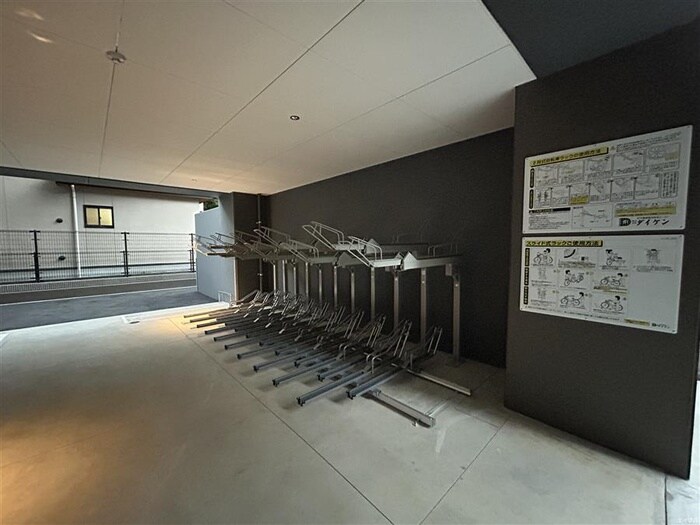 ｸﾞﾗﾝﾌｫｰﾚﾌﾟﾗｲﾑ千早（４０２）の物件外観写真