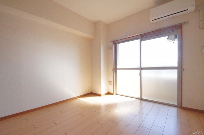 サニーサイドアップの物件内観写真