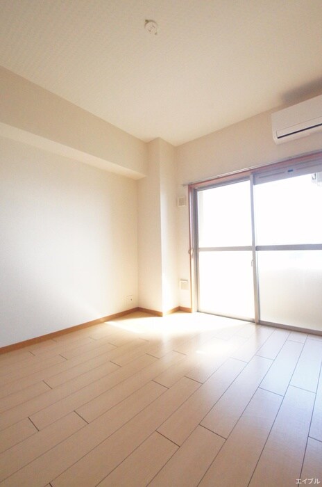 サニーサイドアップの物件内観写真