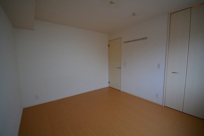 ウィステリア中吉田Ⅲの物件内観写真