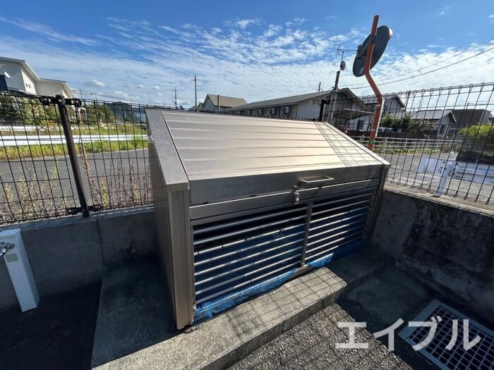 Y・Kストークの物件外観写真