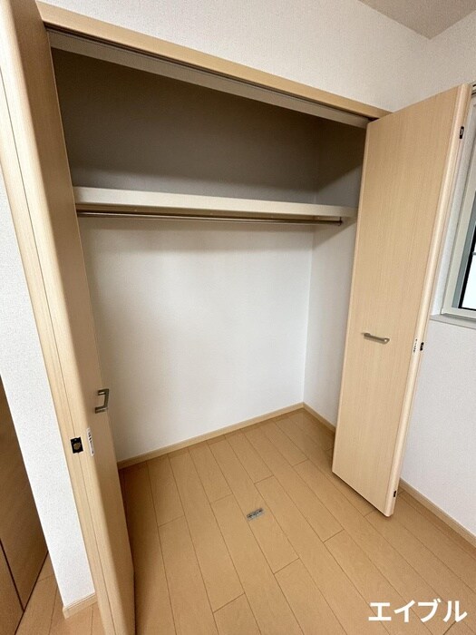 エレガンス山川Ⅱの物件内観写真