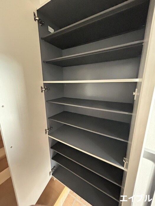 エレガンス山川Ⅱの物件内観写真