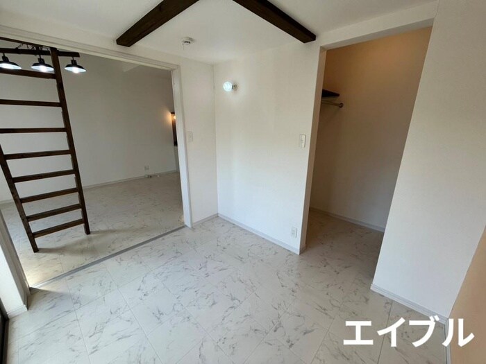 フェリスジャルディーノの物件内観写真