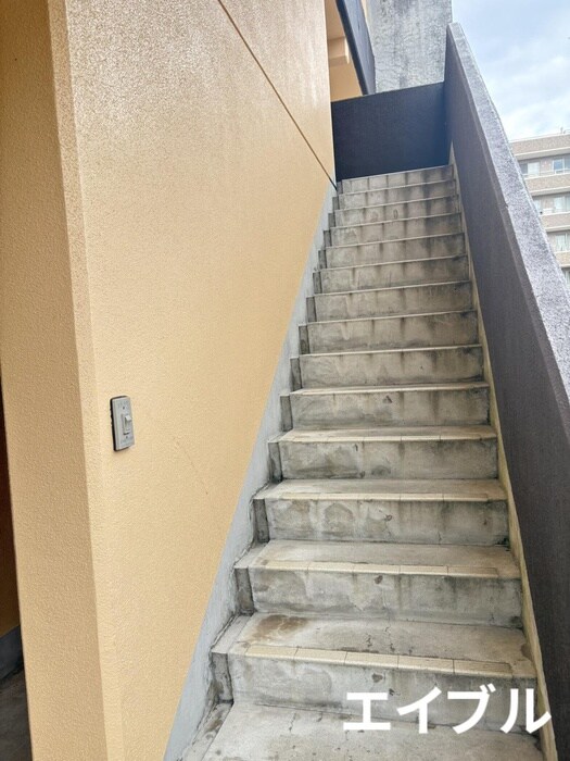 クレインキャッスルの物件外観写真