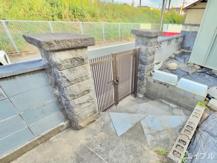 土手ノ内２丁目戸建の物件外観写真