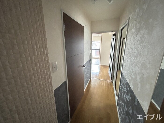 ロワールマンション平尾(501)の物件内観写真