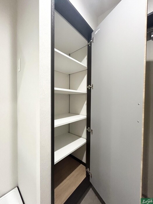 アールグランデ和白丘の物件内観写真