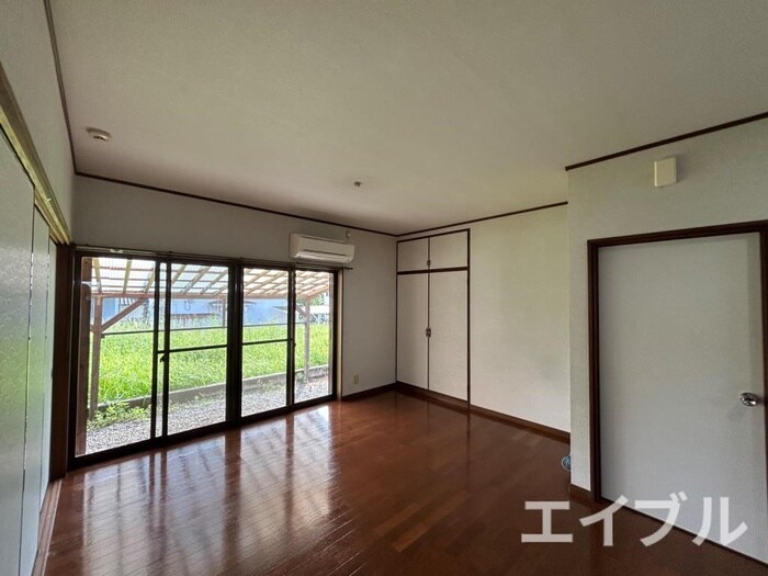 塚田借家C棟の物件内観写真