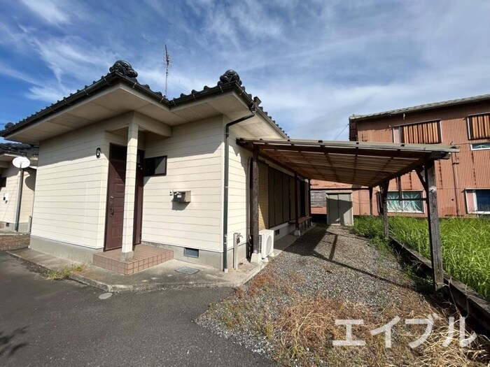 塚田借家C棟の物件外観写真