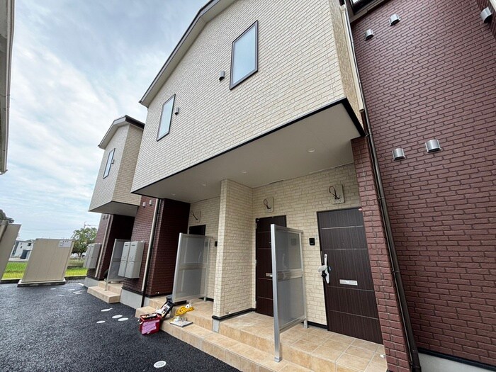 Grand reveの物件外観写真