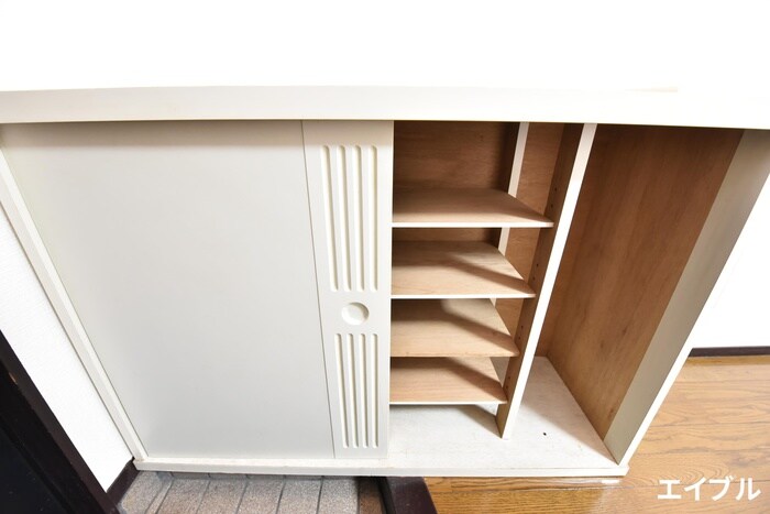 シャイニ－春日の物件内観写真