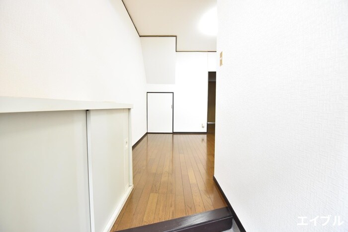 シャイニ－春日の物件内観写真