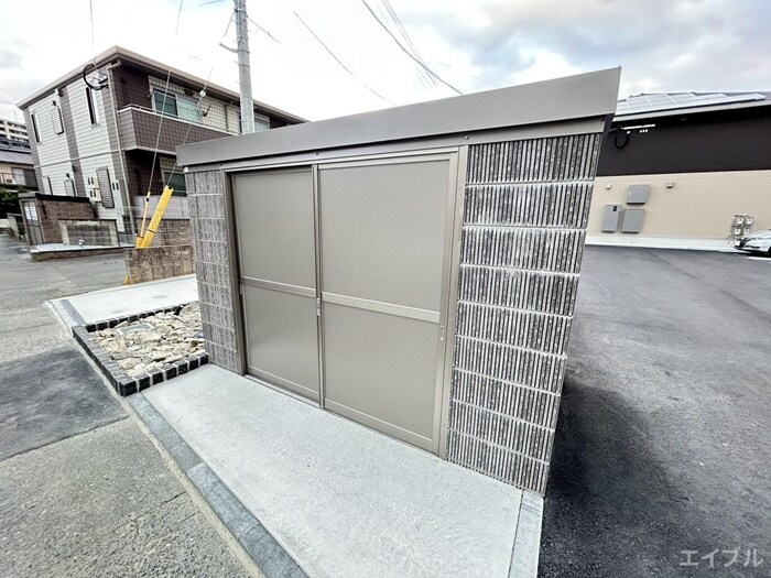 メゾンカオルの物件外観写真