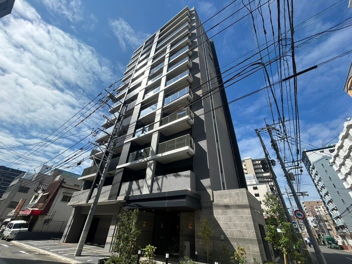 シーズンフラッツ渡辺通の物件外観写真