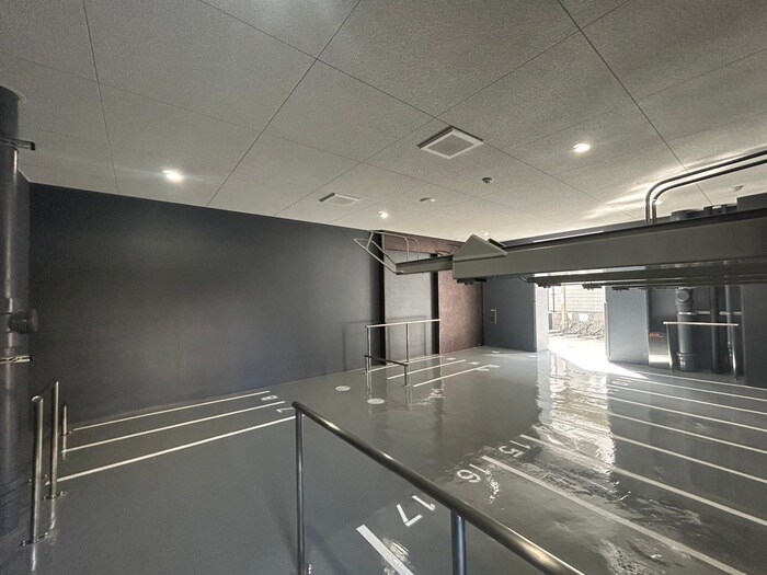 シーズンフラッツ渡辺通の物件外観写真