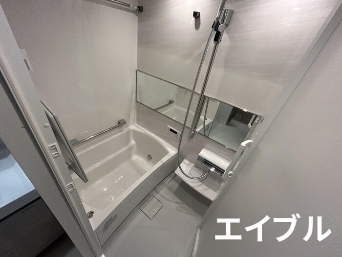 シーズンフラッツ渡辺通の物件内観写真