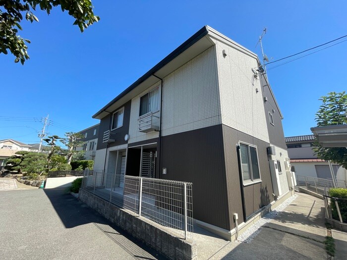 ソレイユハイム上吉田B棟の物件外観写真