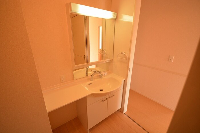 ソレイユハイム上吉田B棟の物件内観写真