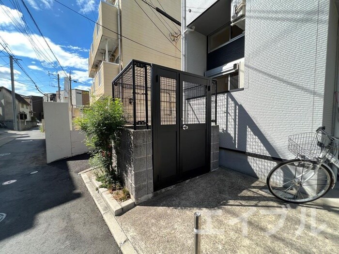 Ｄｅａｒ　Ｃｏｕｒｔ　Ｒの物件外観写真