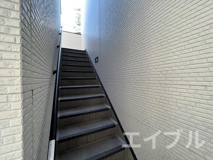 Ｄｅａｒ　Ｃｏｕｒｔ　Ｒの物件外観写真