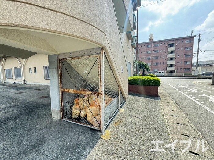 大部ビルの物件外観写真