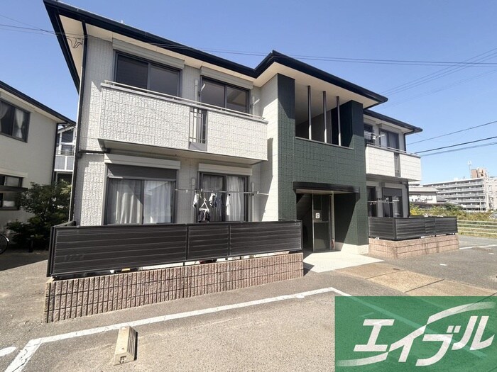 グランシ－ド三苫Ｃ棟の物件外観写真