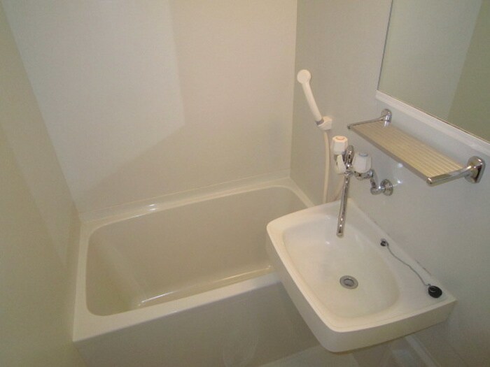 レジディア博多の物件内観写真