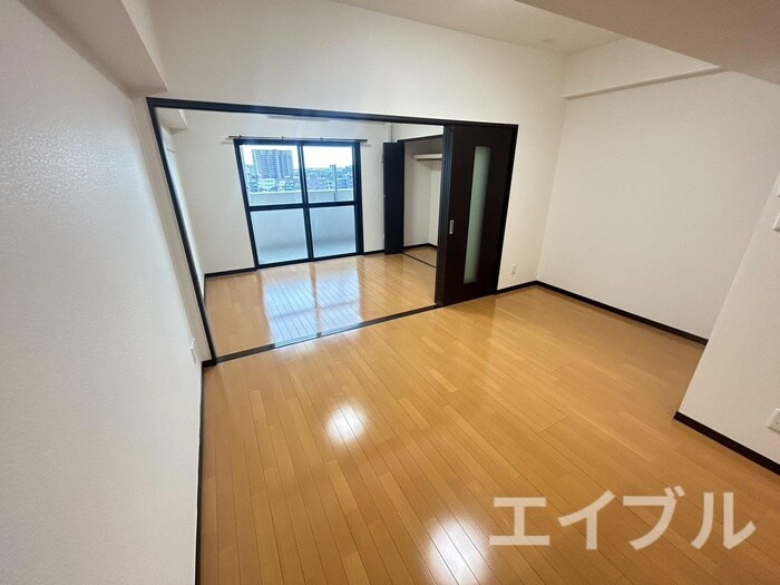 サムティ東谷山の物件内観写真