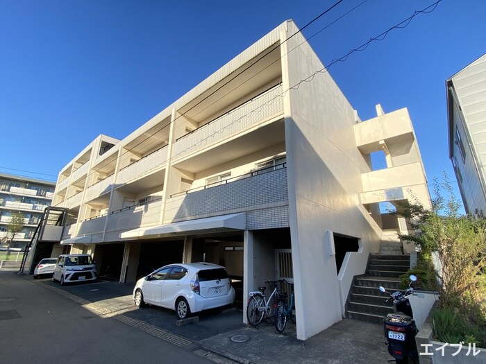 プレスト友丘の物件外観写真